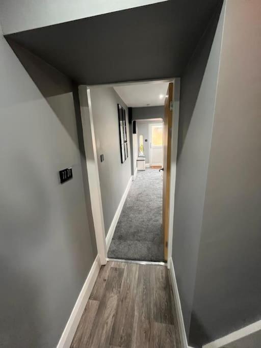 Modern 2 Bedroom Private Detached Cottage * Llanddulas